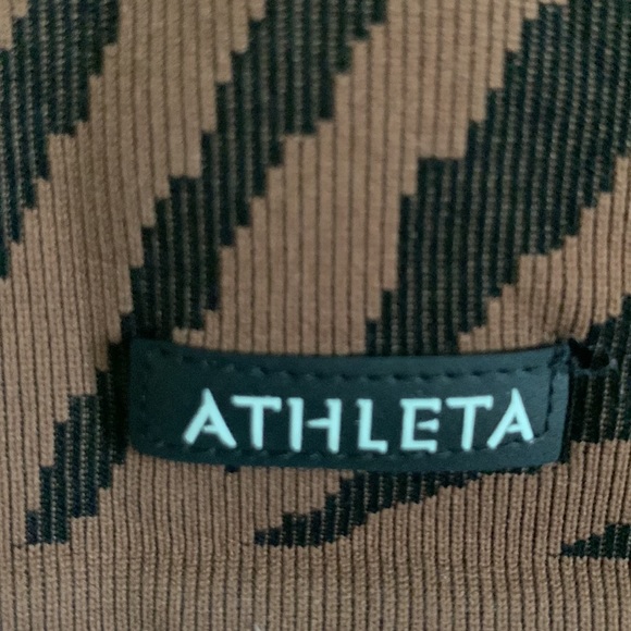 EUC Seamless Wood Zebra Tiger Stripe Print Stretch Tank Shell Top - Picture 3 of 4